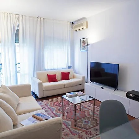 Pop_house, In The Heart Of Milano! Milan